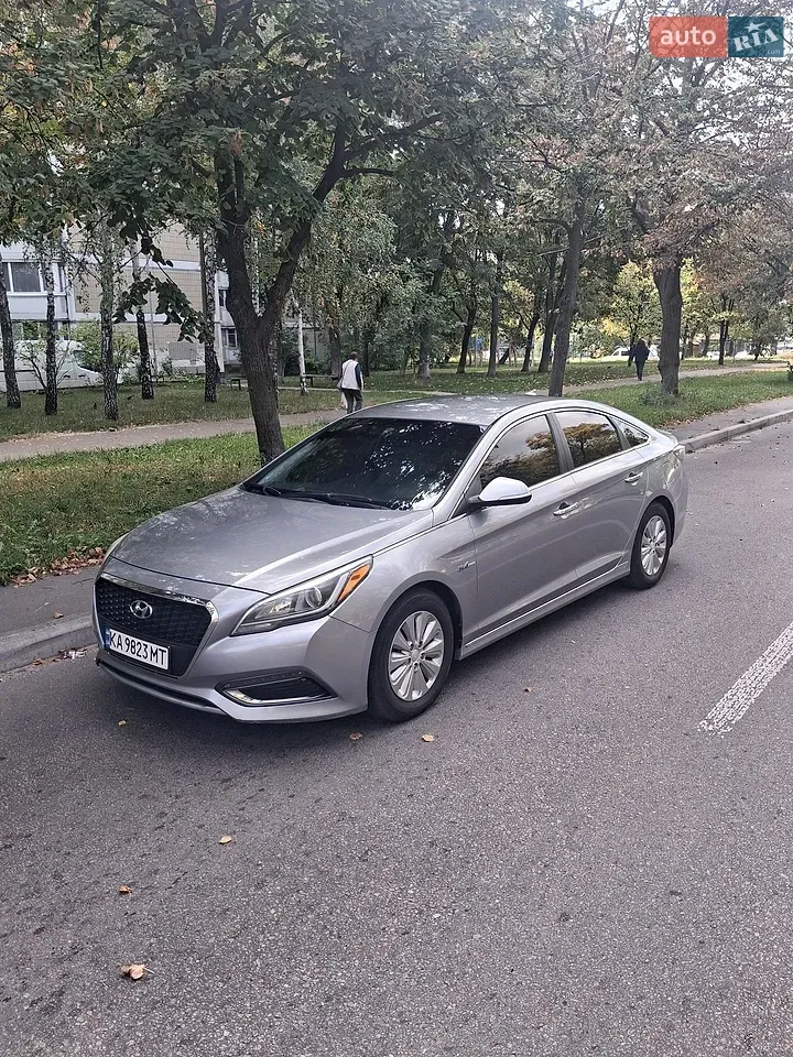 Hyundai Sonata 2016 photo 2