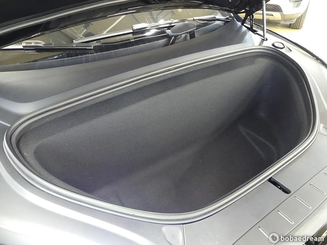 Tesla Model X 2026 photo 5