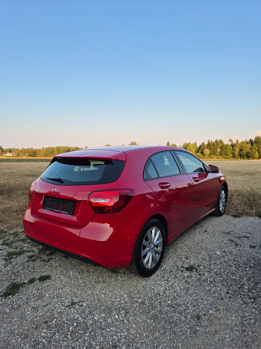 Mercedes-Benz A-Class 2017 photo 2