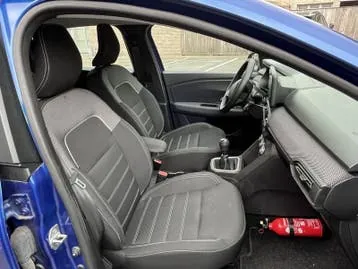 Dacia Sandero 2023 photo 2