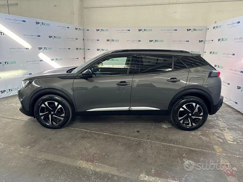 Peugeot 2008 2023 photo 2