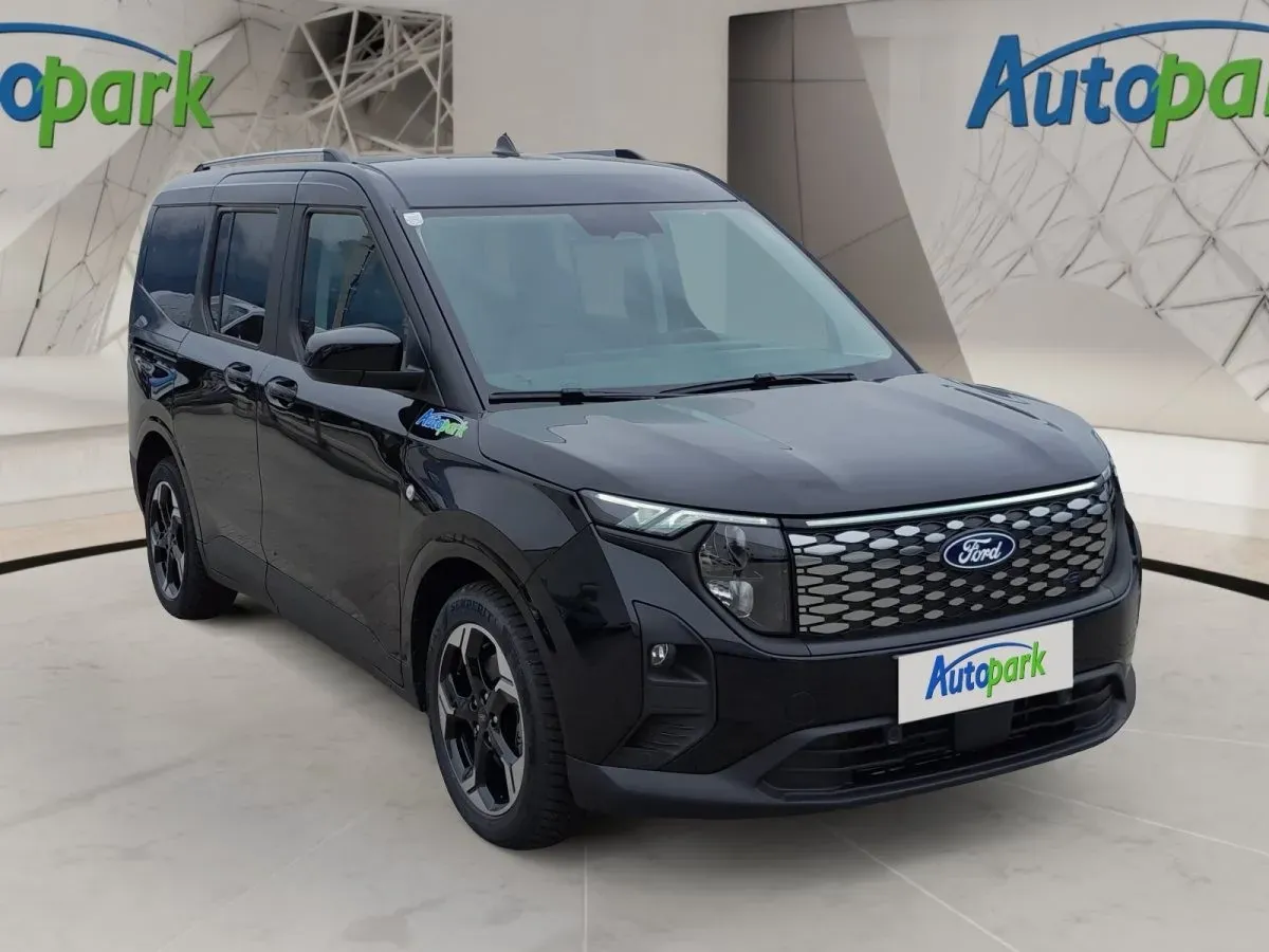 Ford Tourneo Courier 2025 photo 2