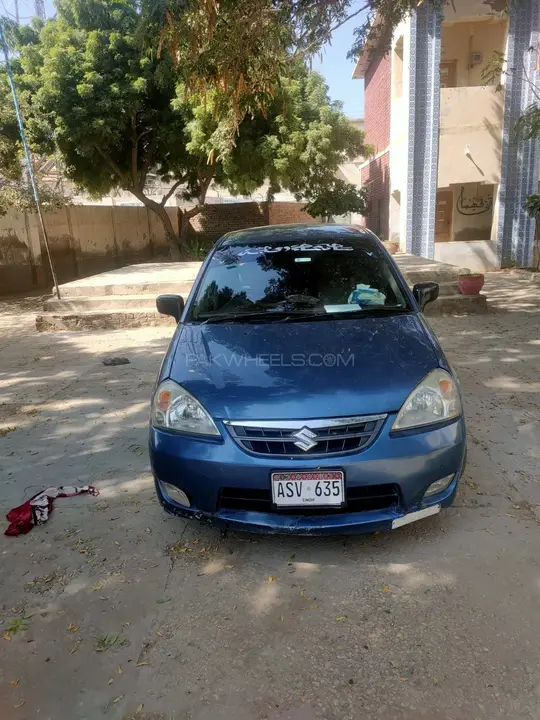 Suzuki Liana