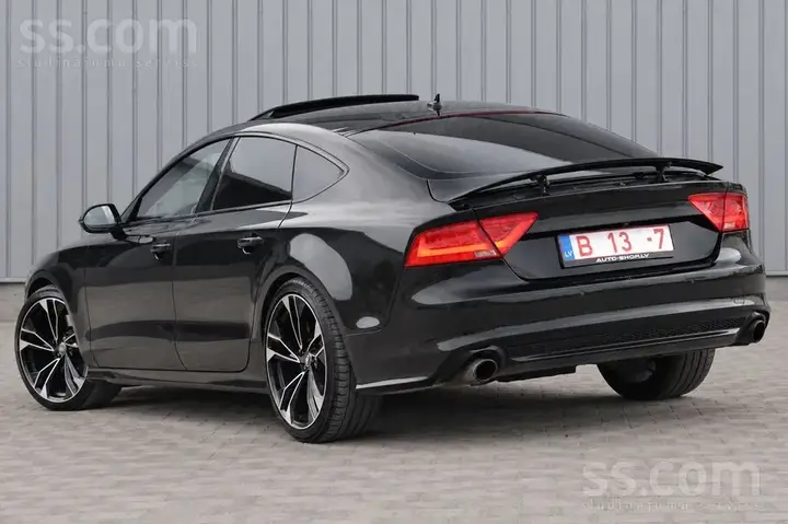 Audi A7 2011 photo 4