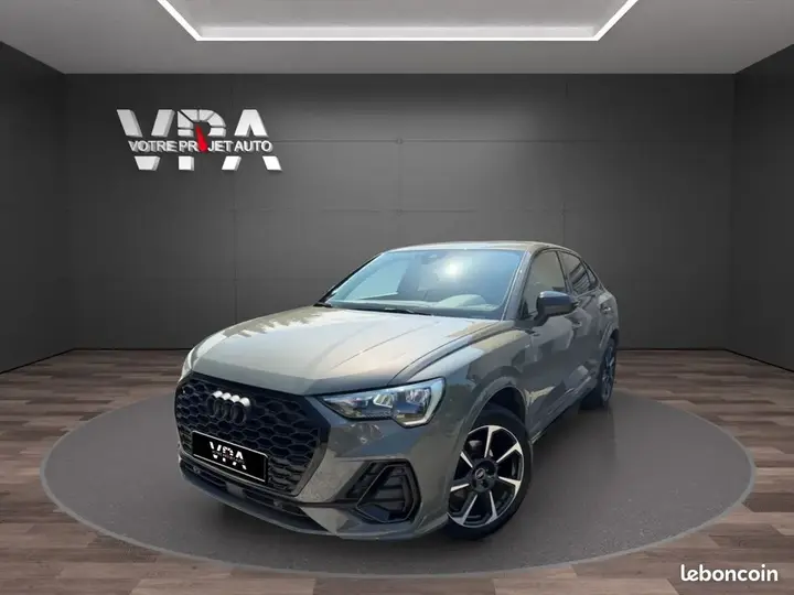 Audi Q3 2024 photo 2