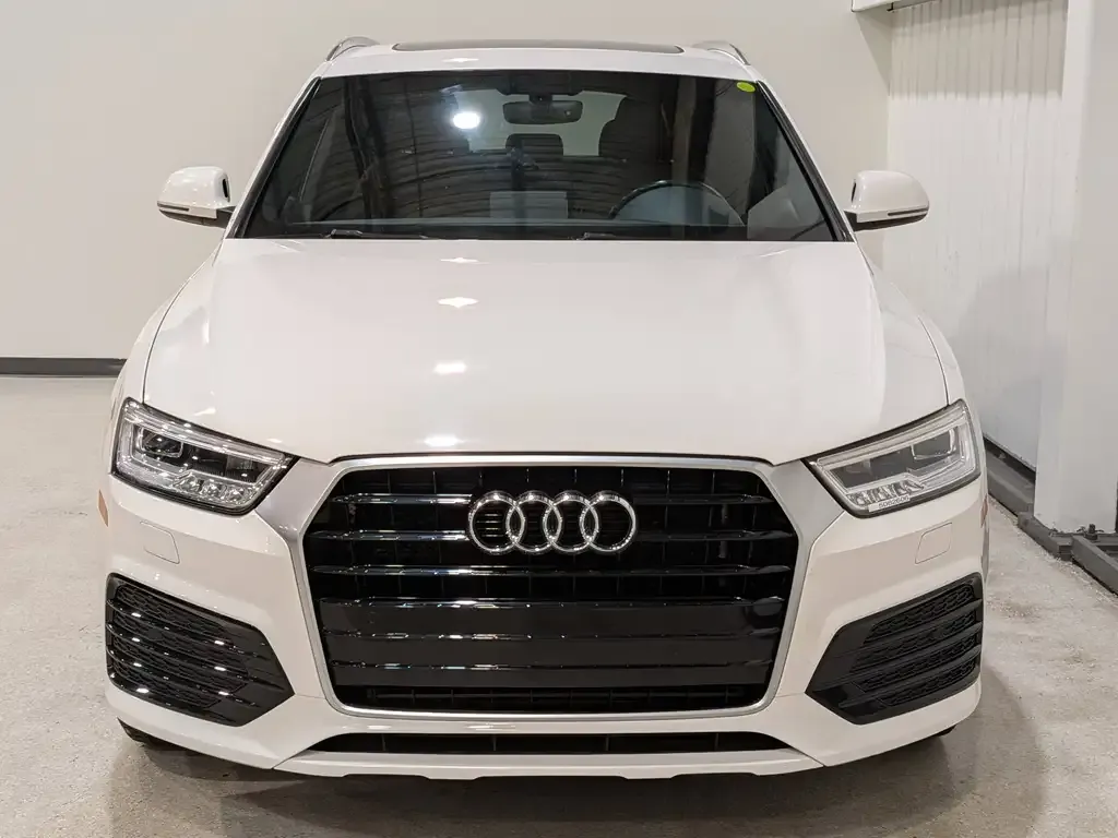 Audi Q3 2016 photo 4