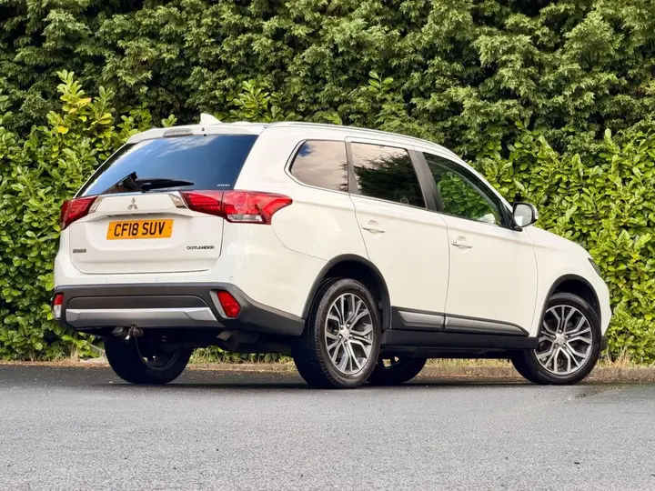 Mitsubishi Outlander 2018 photo 5
