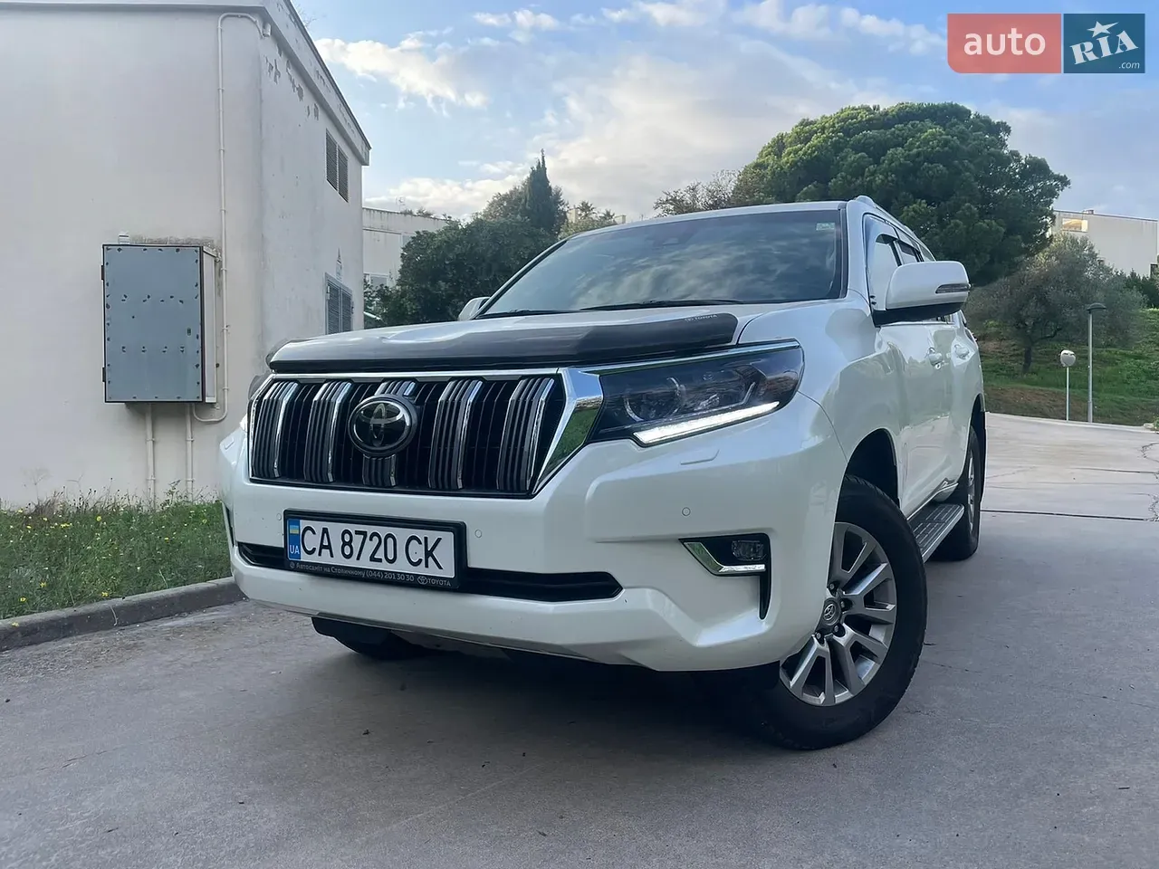 Toyota Land Cruiser Prado 2020 photo 2