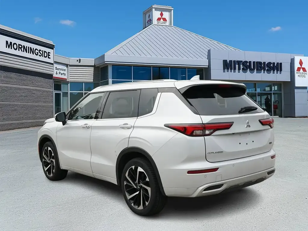 Mitsubishi Outlander 2024 photo 4