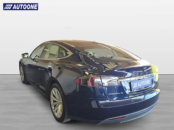 Tesla Model S 2014 photo 2