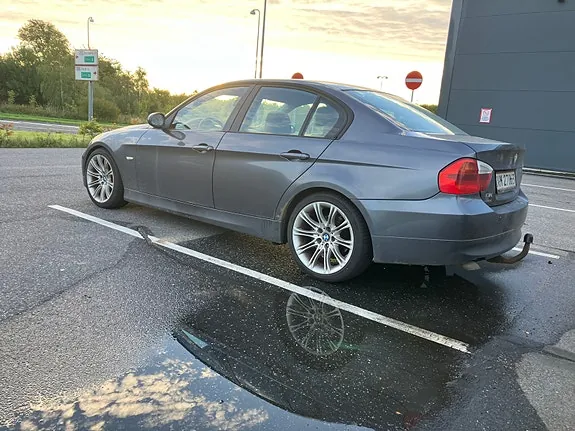 BMW 320D 2005 photo 4