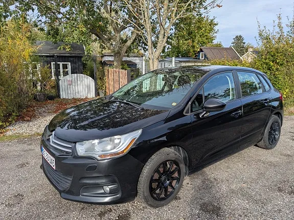 Citroen C4 2012 photo 2