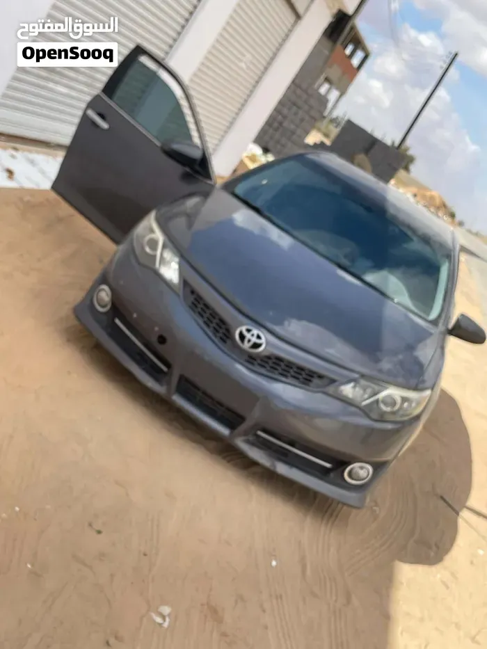 Toyota Camry 2014 photo 3