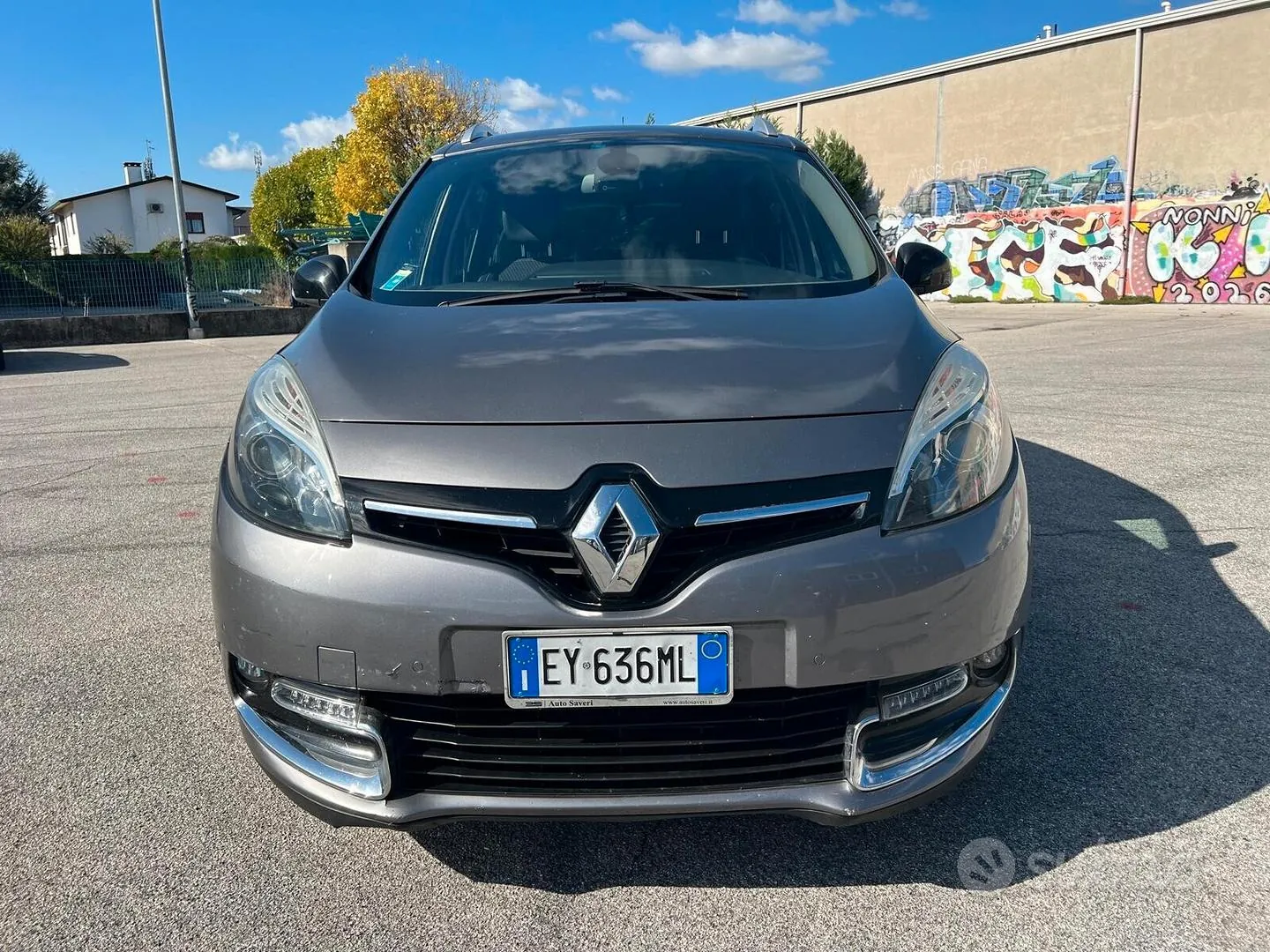 Renault Scenic 2015 photo 2
