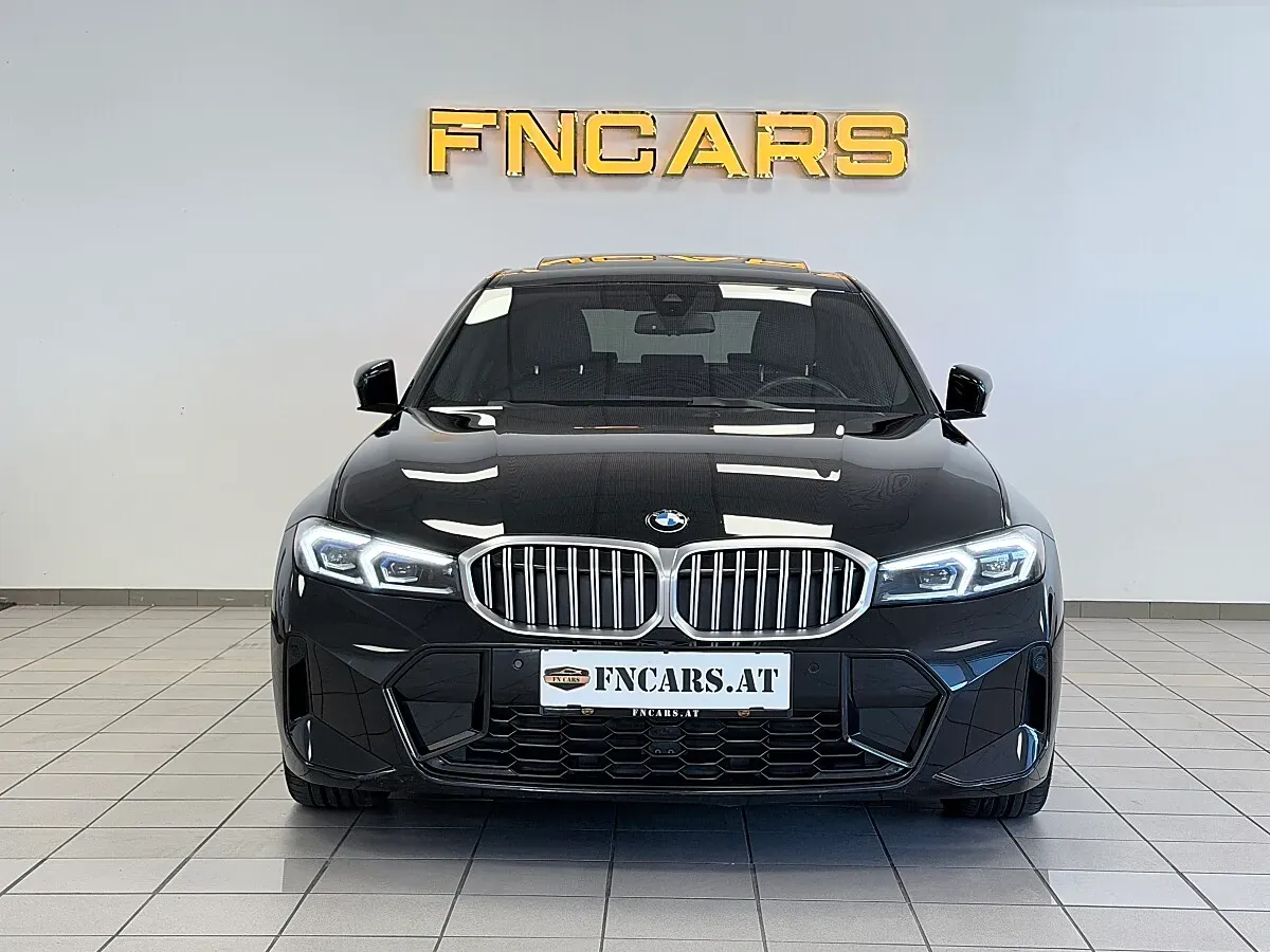 BMW 3 Series 2024 photo 2