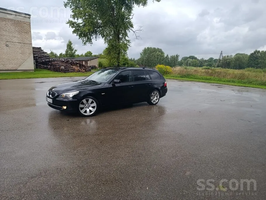 BMW 525