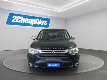 Mitsubishi Outlander 2015 photo 3