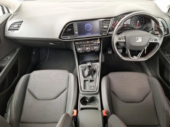 Seat Leon 2020 photo 3