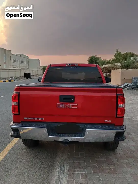 GMC Sierra 2014 photo 2