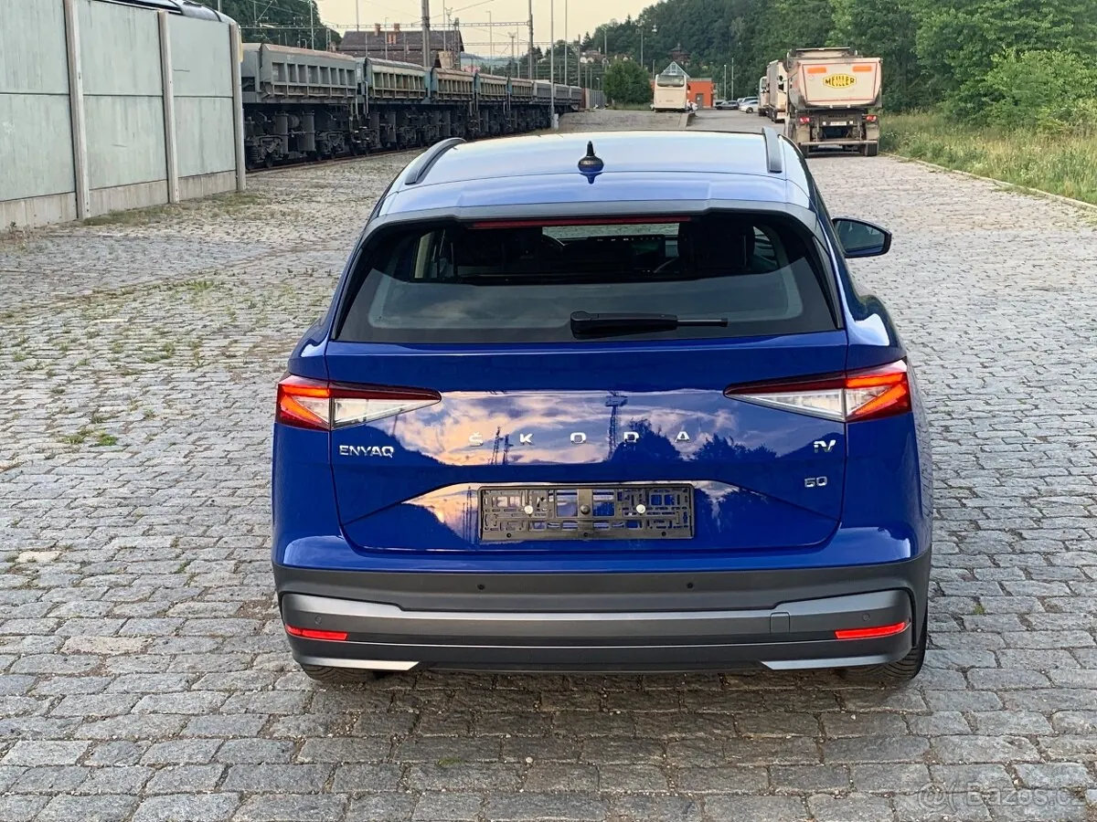 Skoda Enyaq 2021 photo 5