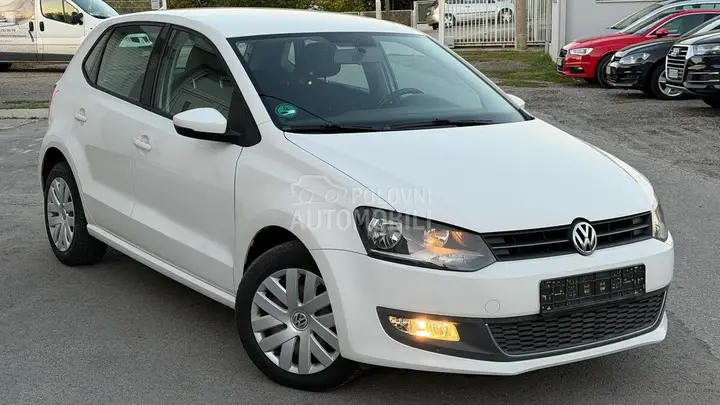 Volkswagen Polo 2009 photo 3
