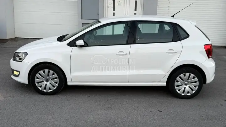 Volkswagen Polo 2009 photo 4