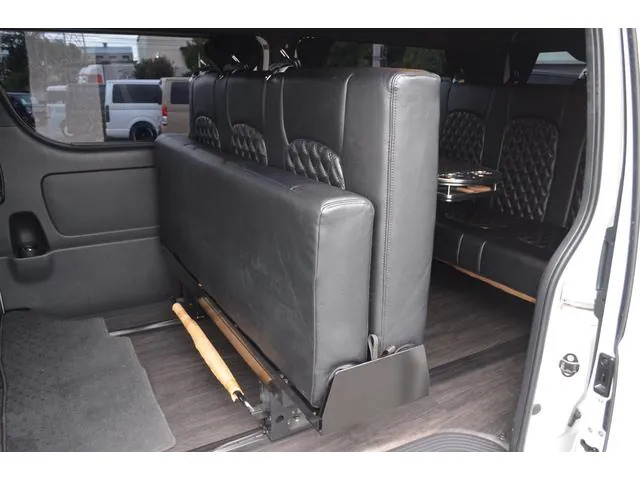 Toyota Hiace 2022 photo 5