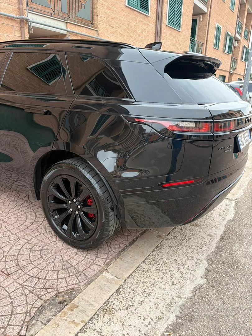 Land Rover Range Rover Velar 2017 photo 2