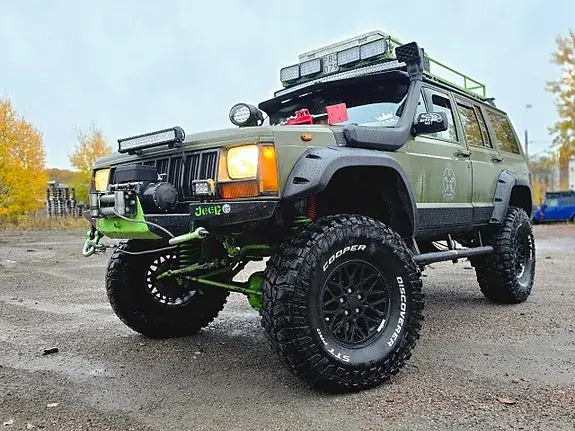 Jeep Cherokee