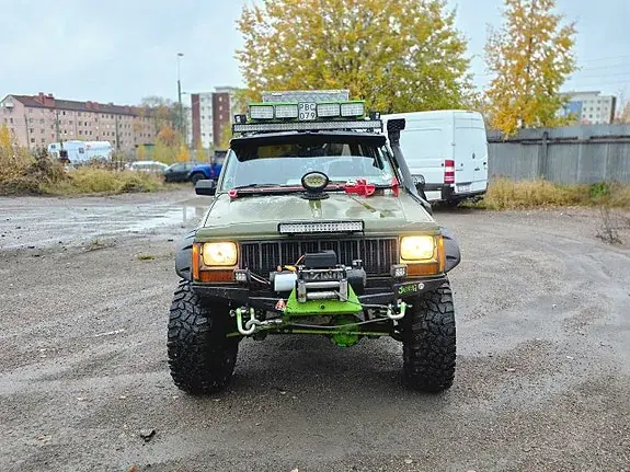 Jeep Cherokee 1990 photo 5