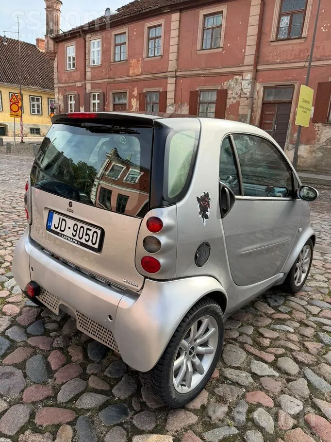 Smart Fortwo 2001 photo 2