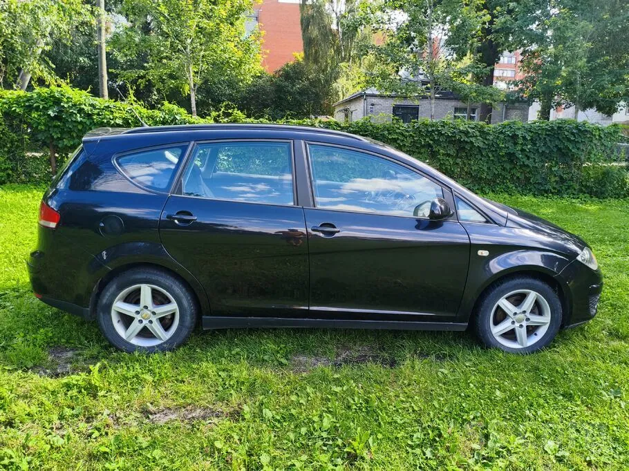 Seat Altea 2010 photo 5