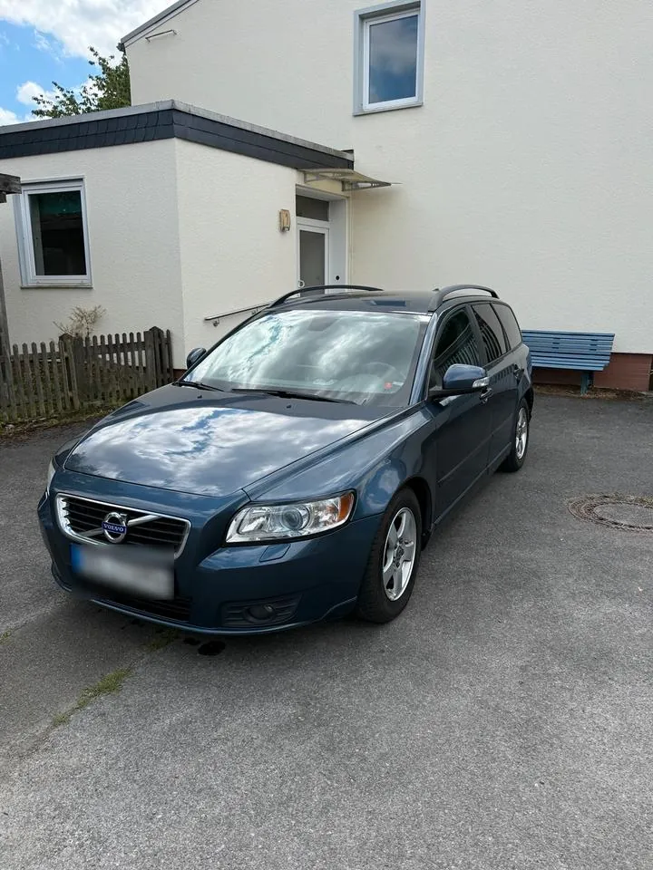 Volvo V50