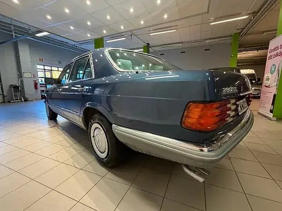 Mercedes-Benz 280 1984 photo 5