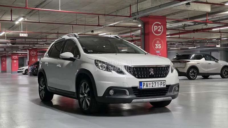 Peugeot 2008 2017 photo 2