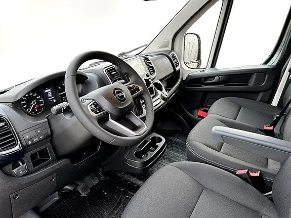 Opel Movano 2026 photo 3