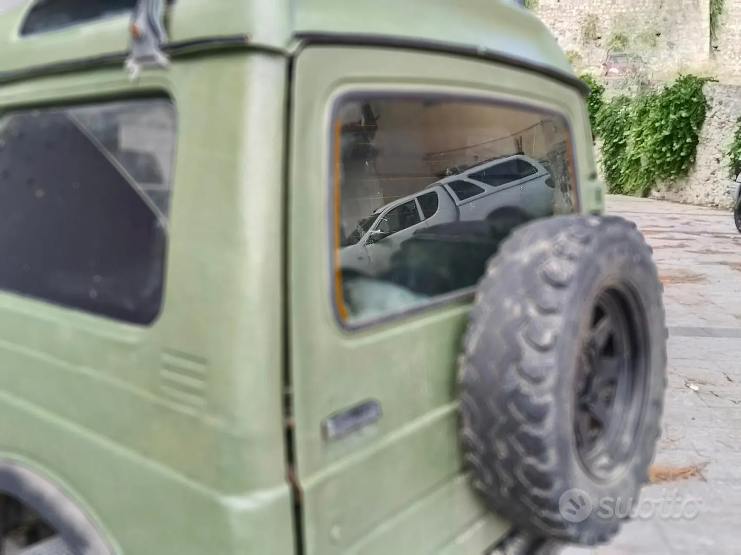 Suzuki Samurai 1986 photo 3