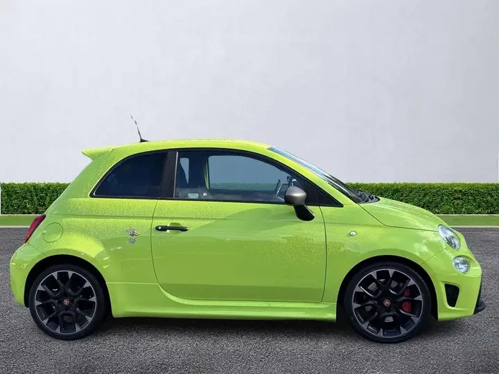 Abarth 595 2021 photo 3