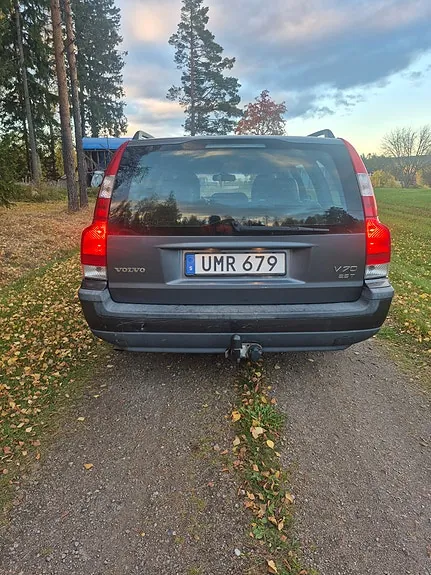 Volvo V70 2004 photo 5
