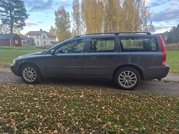 Volvo V70 2004 photo 4