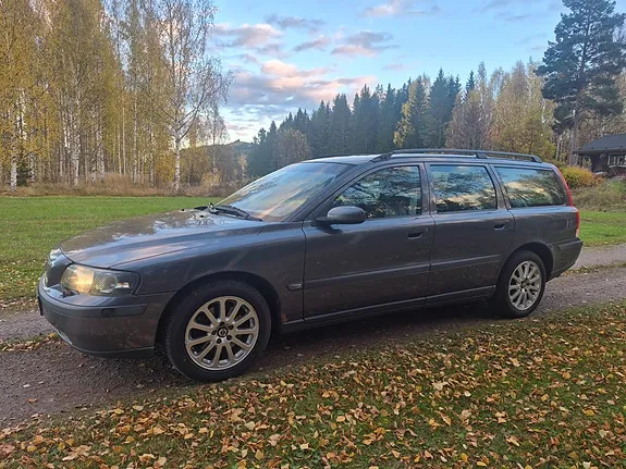 Volvo V70 2004 photo 3