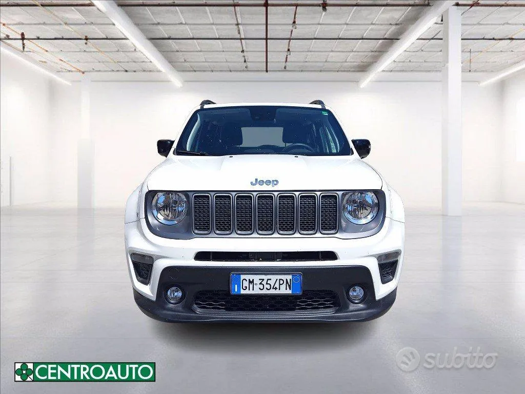 Jeep Renegade 2023 photo 2