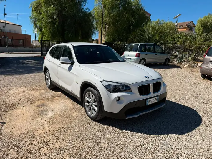 BMW X1 2010 photo 2