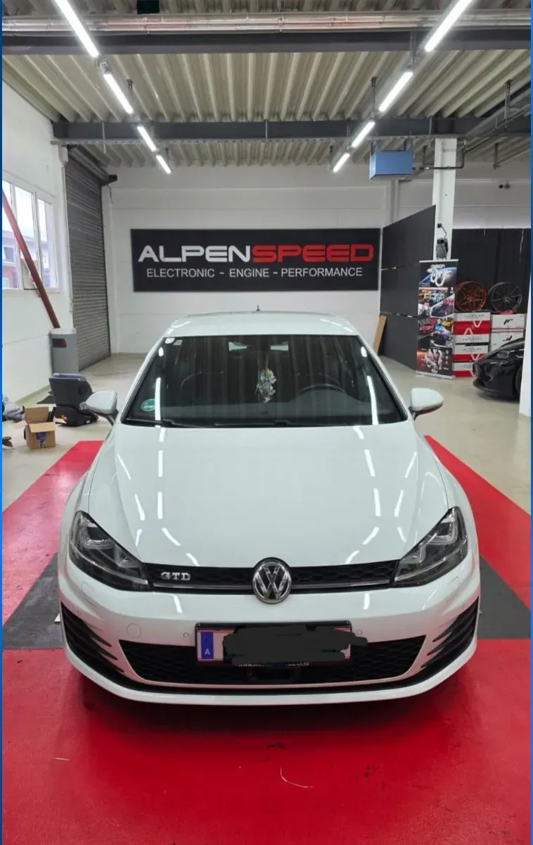 Volkswagen Golf 2016 photo 2