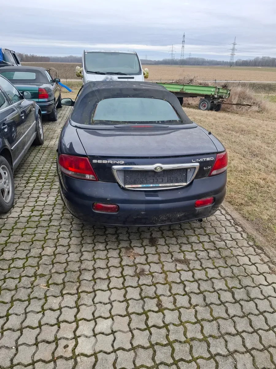 Chrysler Sebring 2002 photo 3