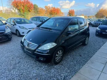 Mercedes-Benz A200