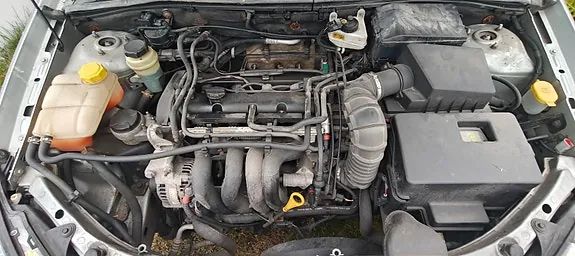 Ford Focus 2003 photo 4