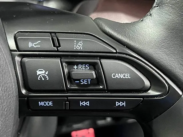 Toyota Yaris Cross Hybrid Z 2021 photo 5