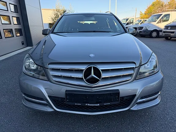 Mercedes-Benz C200 D 2012 photo 3