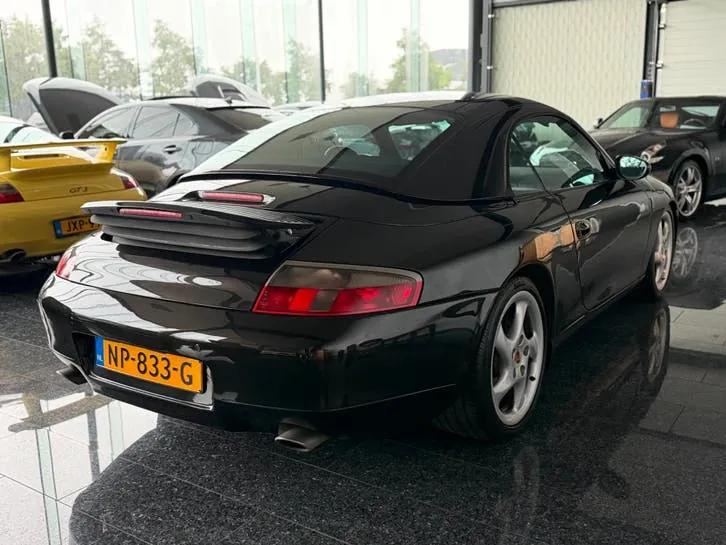 Porsche 911 1999 photo 2